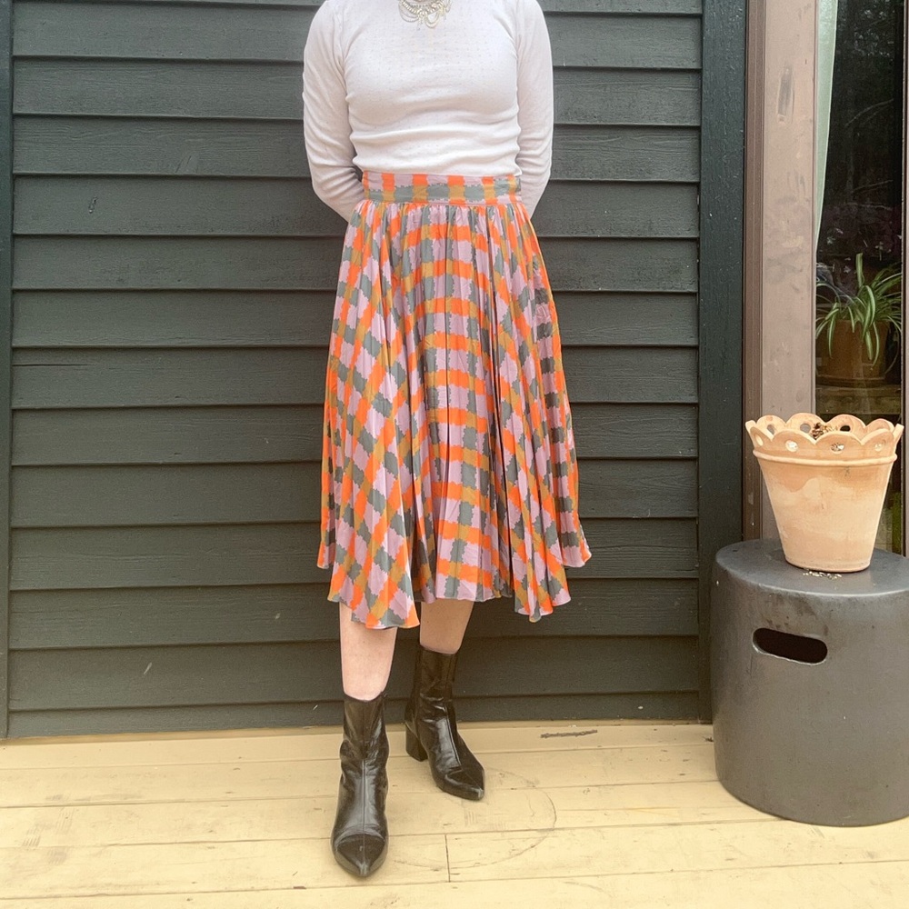 Tucker Silk pleated Skirt / M